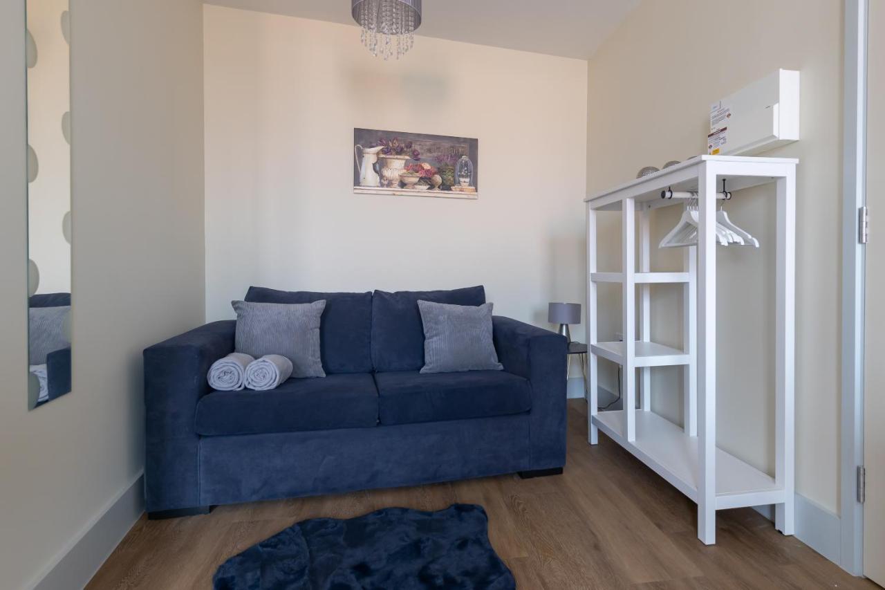 Hereford City Centre - Apartment 7, Isabella House - Modern Apartment In The Heart Of The City - Sleeps 2 Guests - Hosted By Rentmyhouse מראה חיצוני תמונה